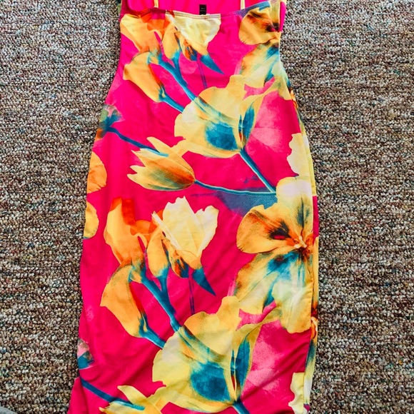 Midi/mini body on flower dress - Picture 2 of 2